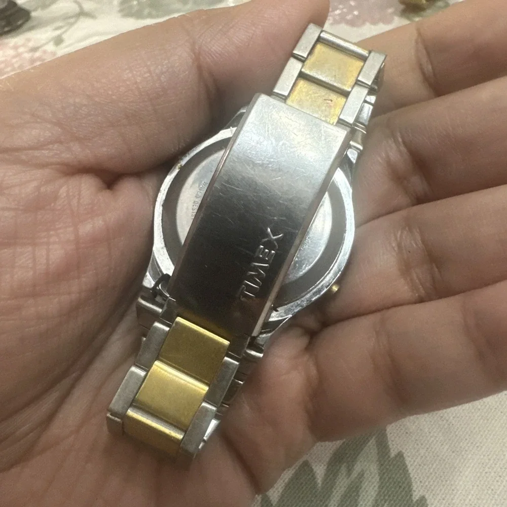Vintage Timex Rare 1977 Digital Assembled By Howard Hughes U.S.A. 38mm -UNTESTED